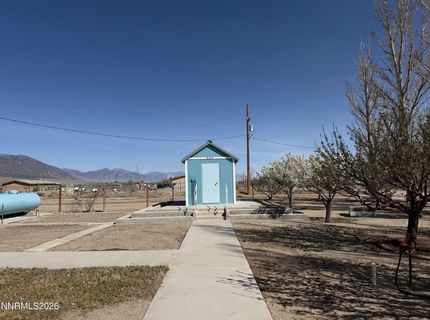 100 Larson Boulevard, Round Mountain, NV 89045 Photo