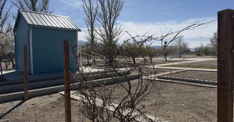 100 Larson Boulevard, Round Mountain, NV 89045 Photo