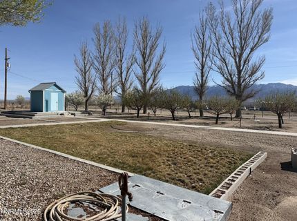100 Larson Boulevard, Round Mountain, NV 89045 Photo