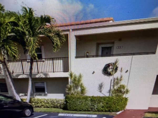 2528 S Boundbrook Dr S, Unit 205, Palm Springs, FL 33406