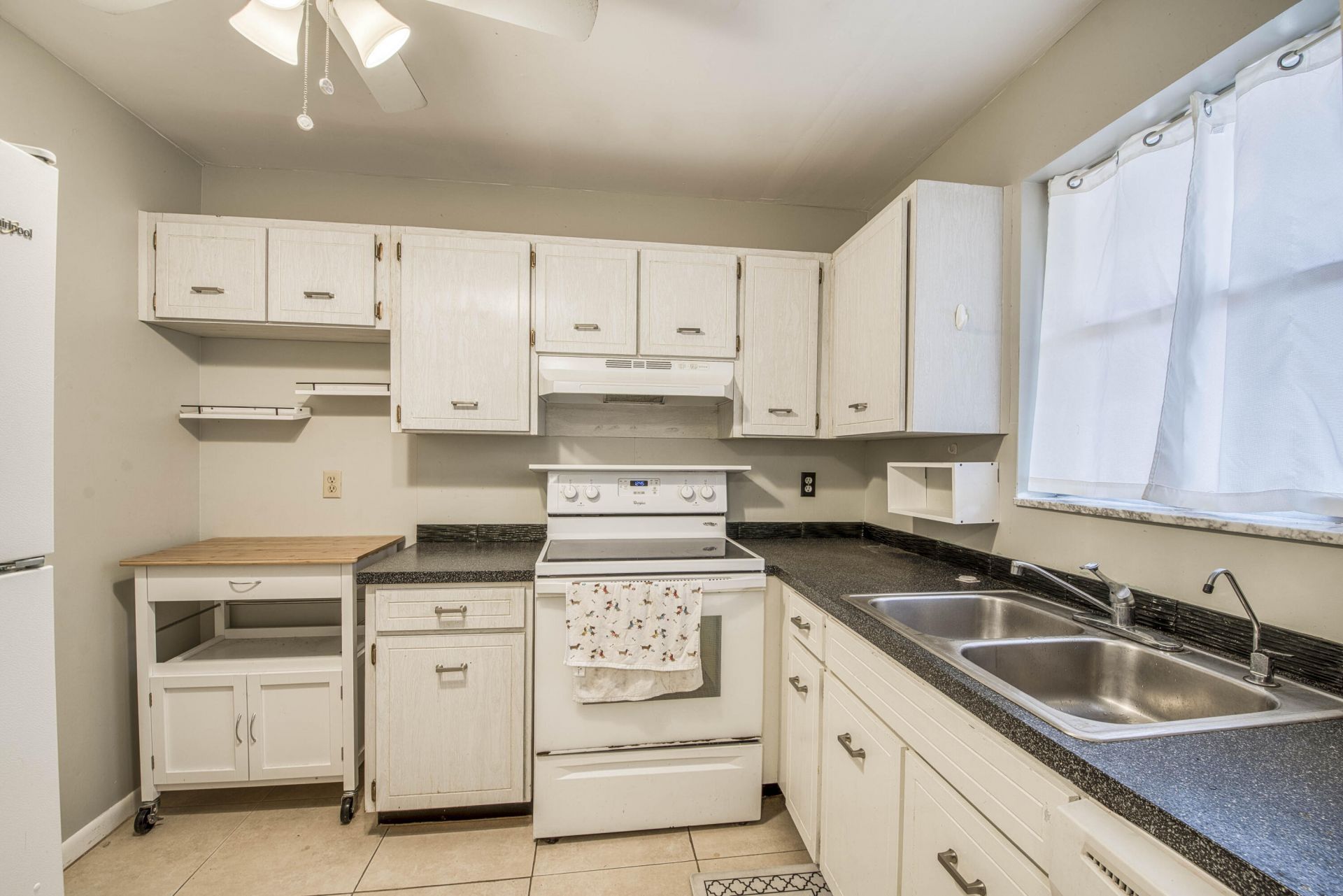 2528 Boundbrook Drive S, Unit 205, West Palm Beach, FL 33406 Photo