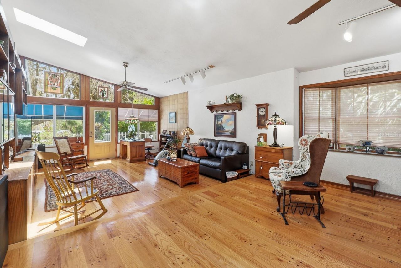 6491 Spruce Creek Road, Port Orange, FL 32127 Photo