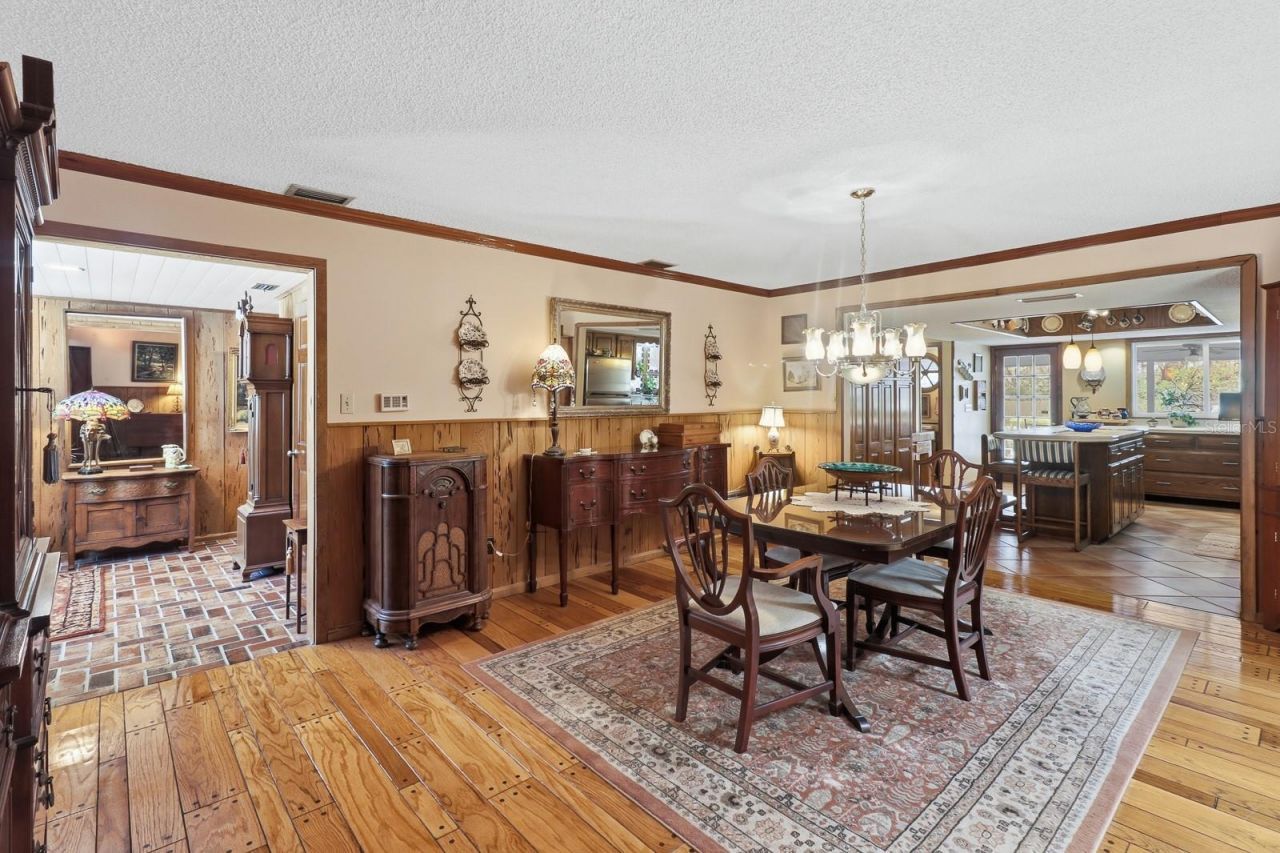 6491 Spruce Creek Road, Port Orange, FL 32127 Photo