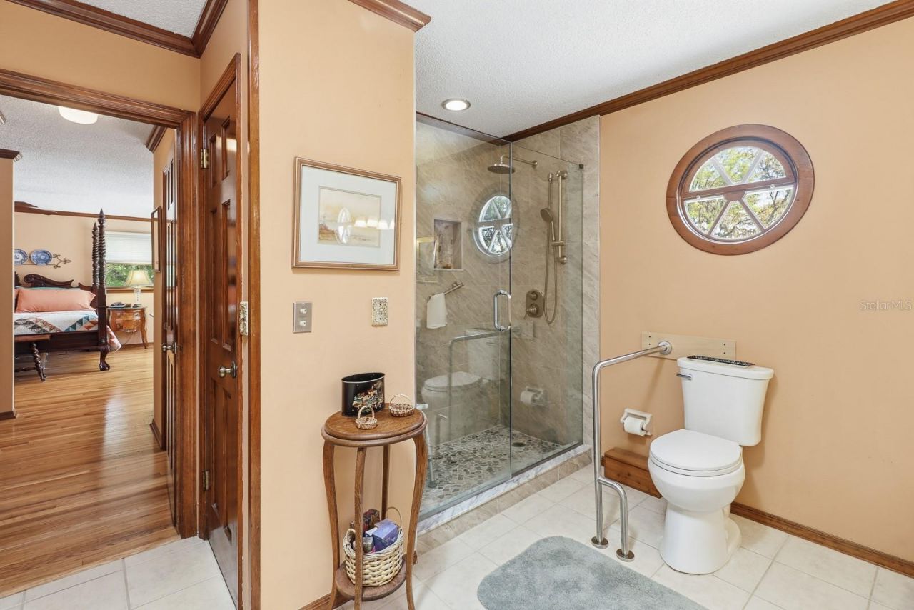 6491 Spruce Creek Road, Port Orange, FL 32127 Photo