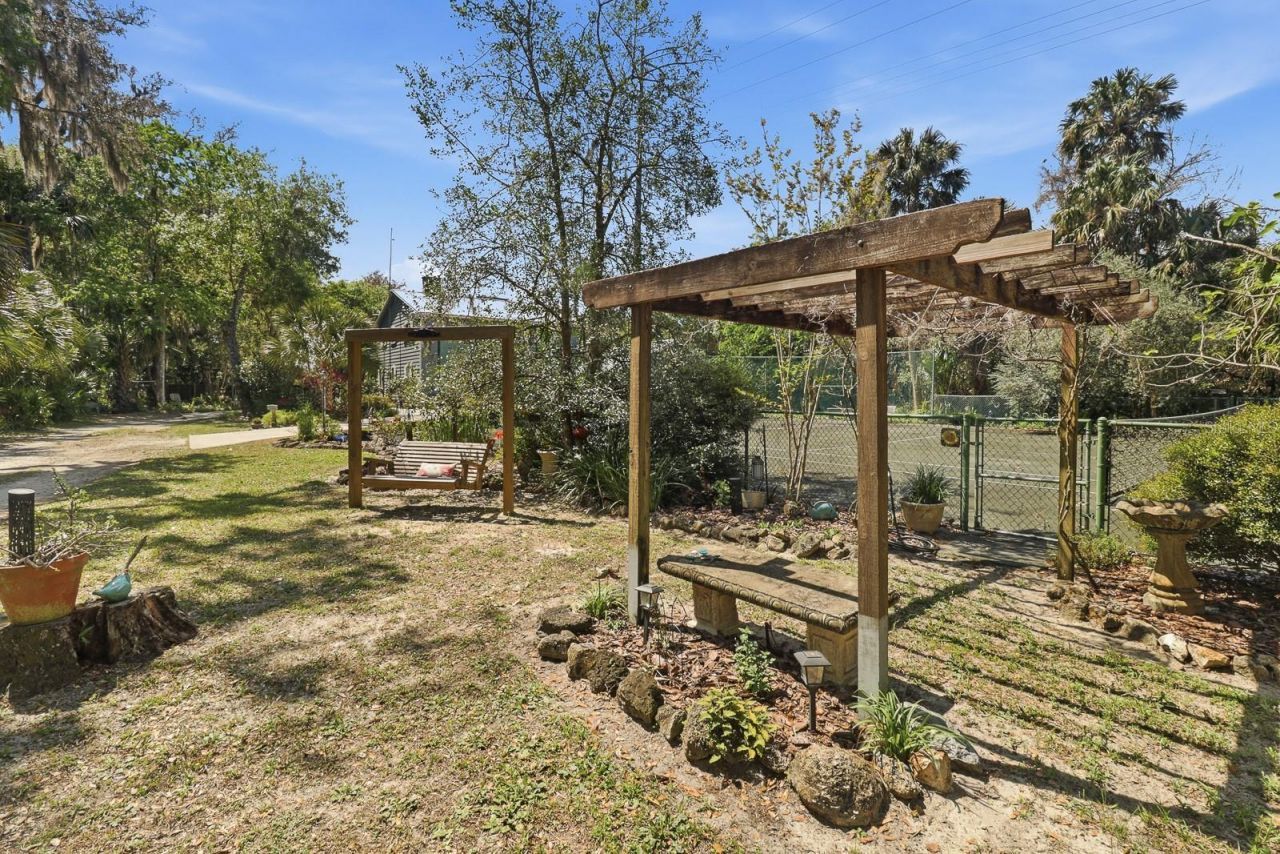 6491 Spruce Creek Road, Port Orange, FL 32127 Photo