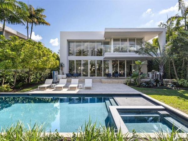 410 Golden Beach Dr , Golden Beach, FL 33160