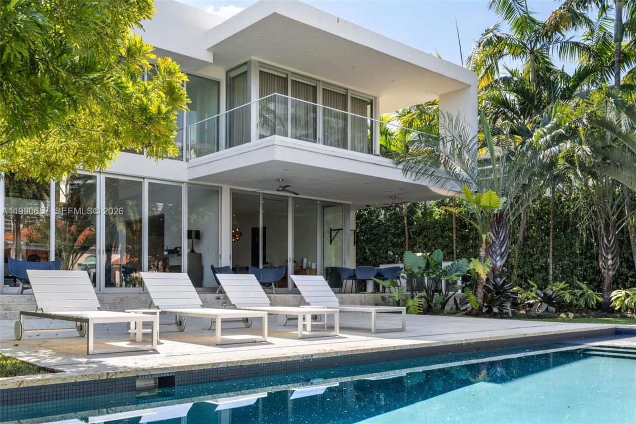 410 Golden Beach Dr , Golden Beach, FL 33160 Photo