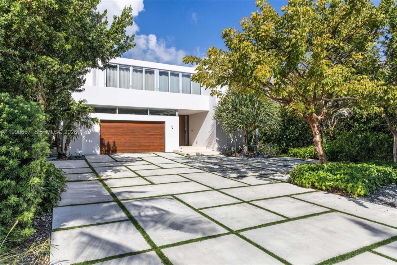 410 Golden Beach Dr , Golden Beach, FL 33160 Photo