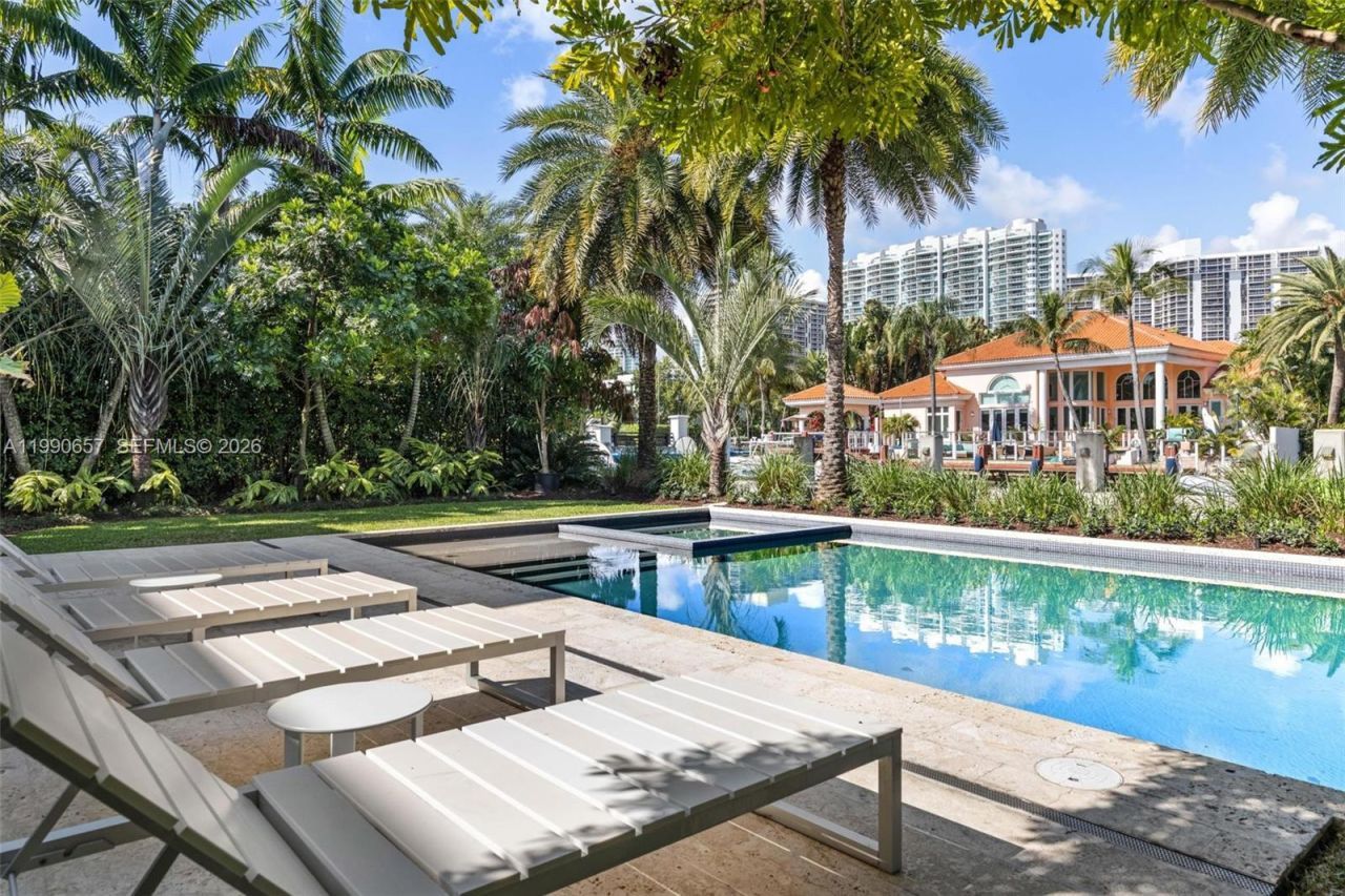 410 Golden Beach Dr , Golden Beach, FL 33160 Photo