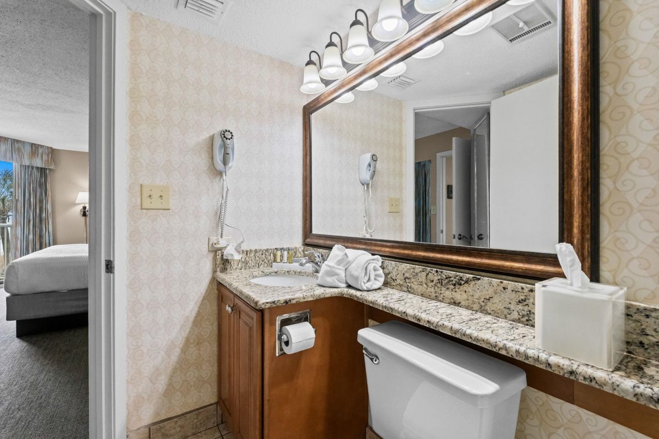 2701 N Ocean Blvd. Photo 22