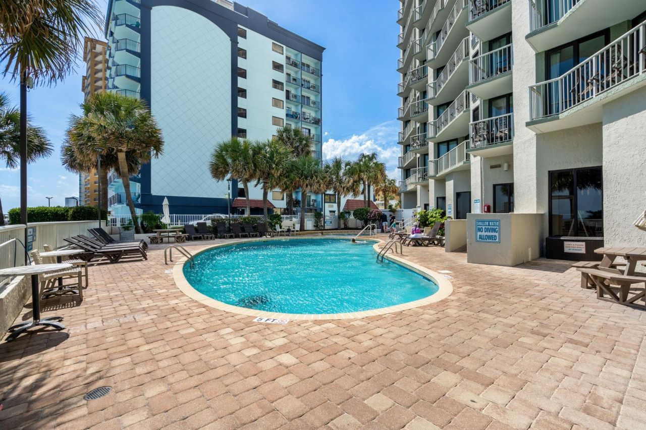 2701 N Ocean Blvd. Photo 69