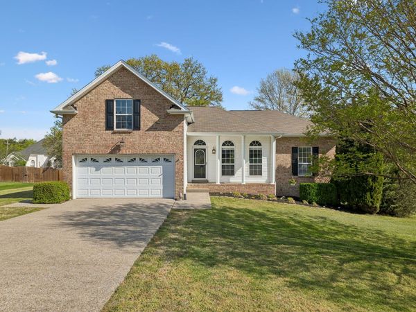 3251 Nina Cir, Lebanon, TN 37087