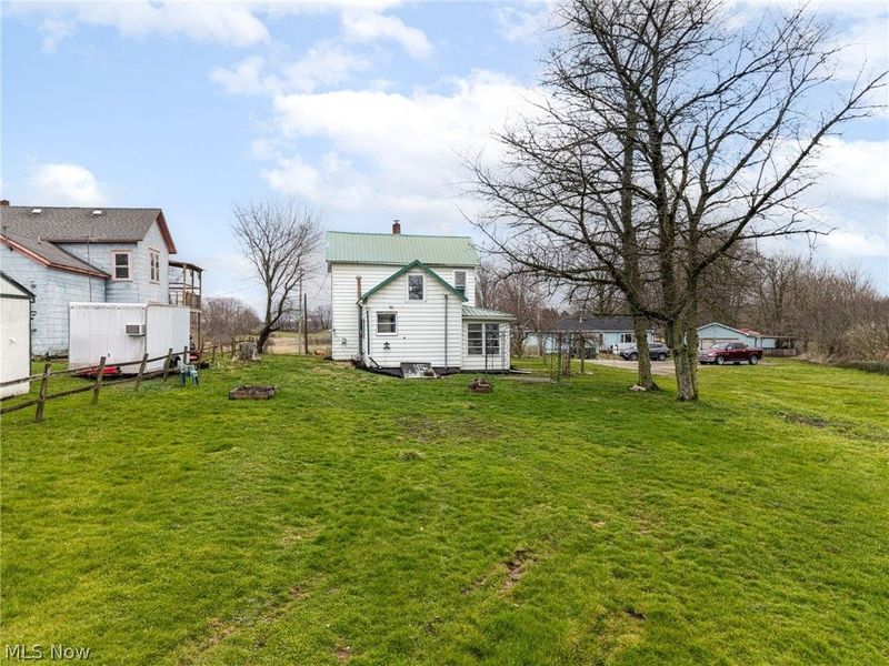 153 Schaff Alley, Creston, OH 44217 Photo 8