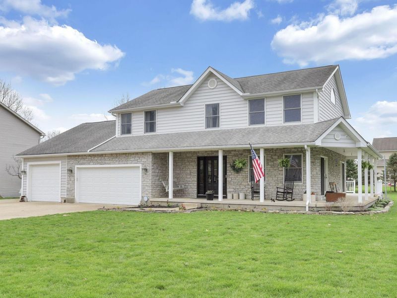 18 Zellers Lane SW, Etna, OH 43062 Photo 1