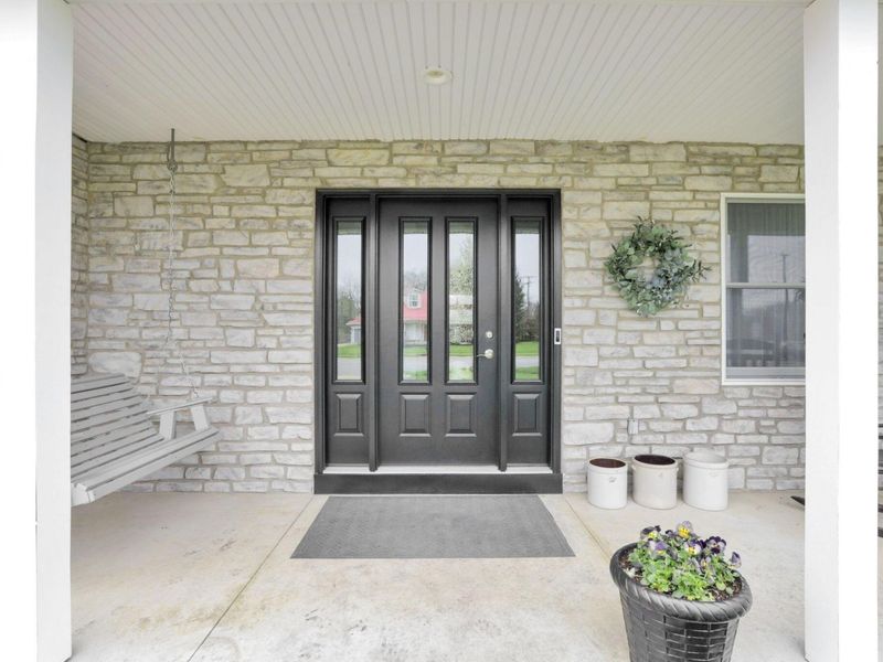 18 Zellers Lane SW, Etna, OH 43062 Photo 5