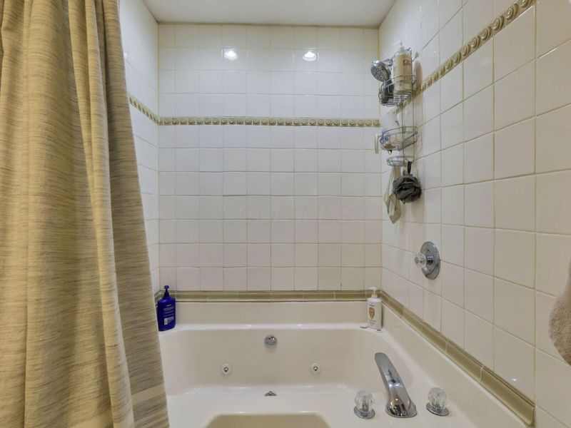 18 Zellers Lane SW, Etna, OH 43062 Photo 51