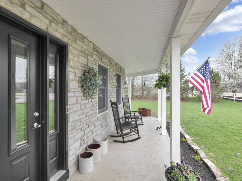 18 Zellers Lane SW, Etna, OH 43062 Photo 9