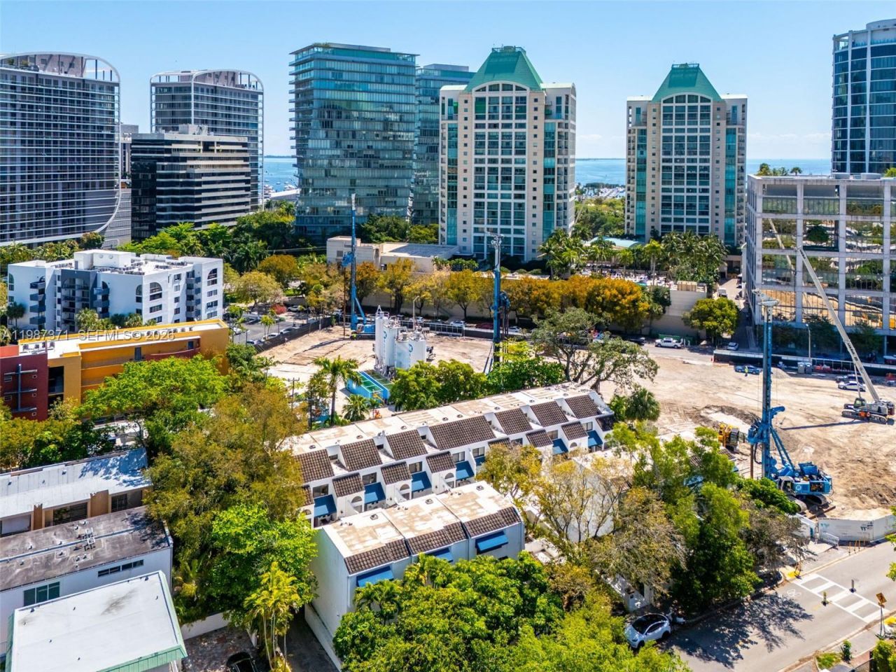 3237 Mary St, Unit 6, Miami, FL 33133 Photo