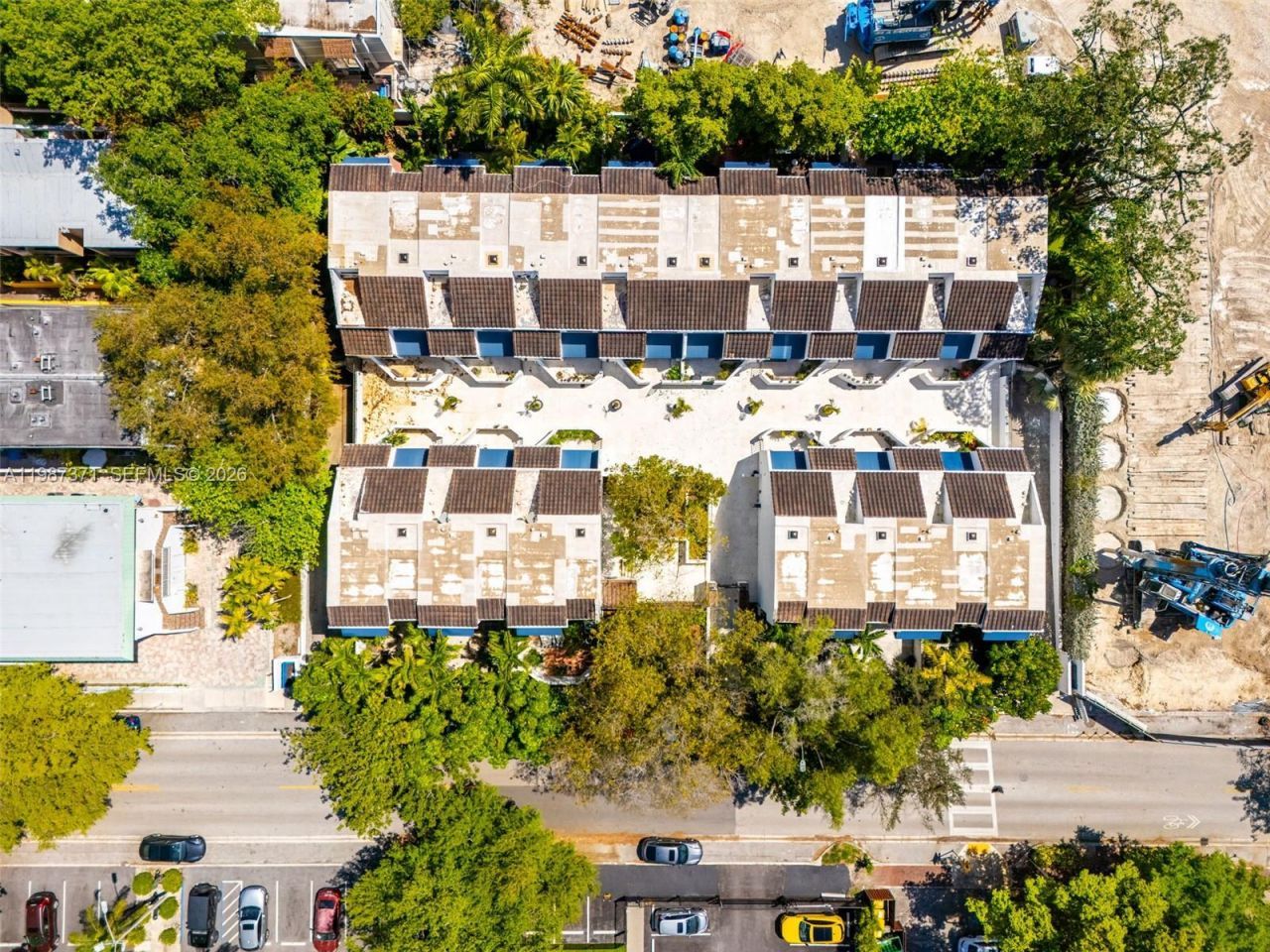 3237 Mary St, Unit 6, Miami, FL 33133 Photo