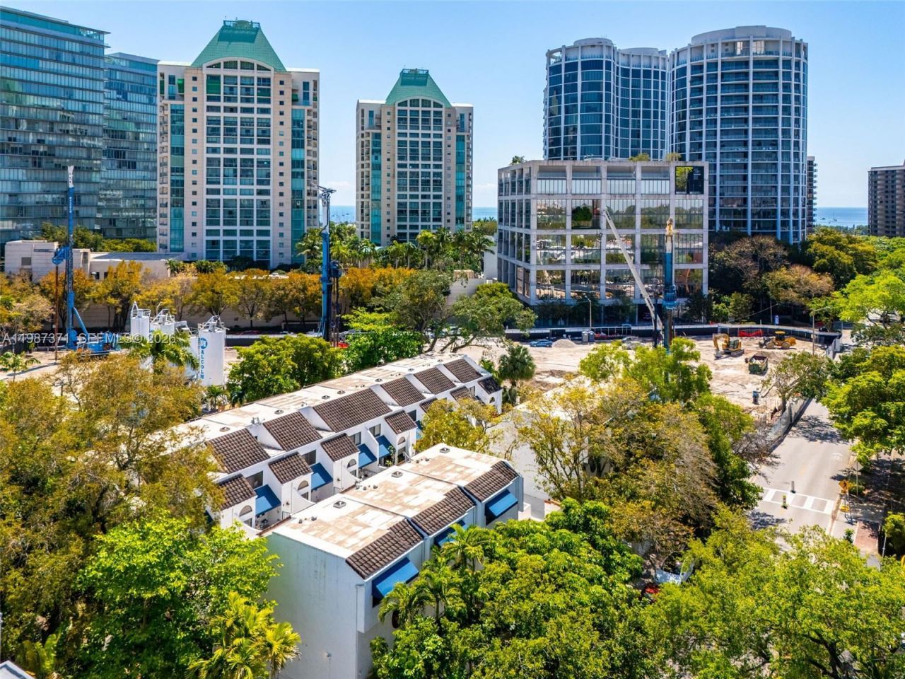 3237 Mary St, Unit 6, Miami, FL 33133 Photo