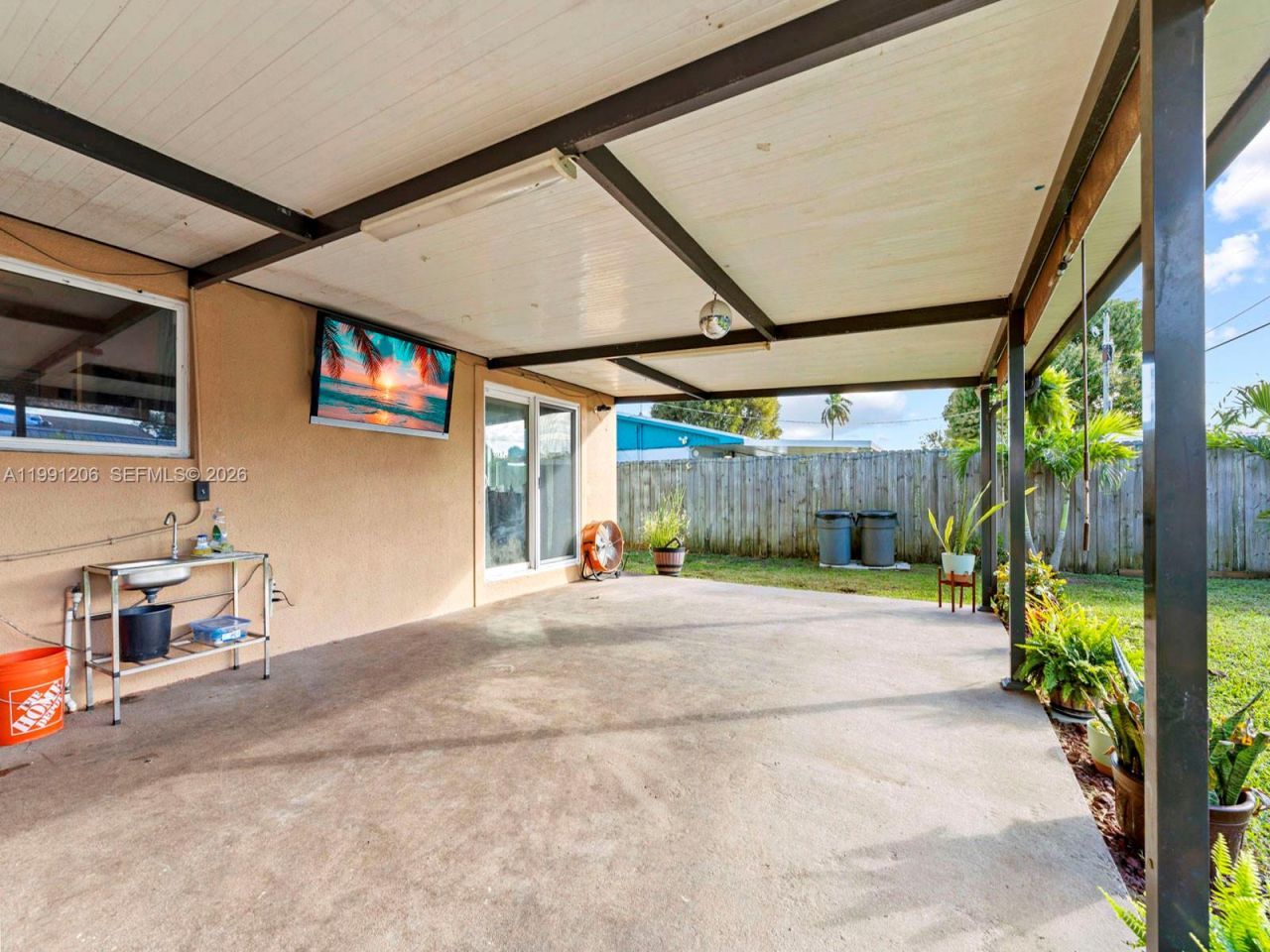 1866 NW 8th Ter , Homestead, FL 33030 Photo