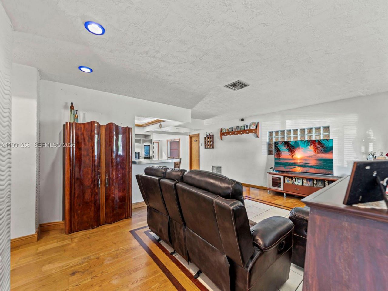 1866 NW 8th Ter , Homestead, FL 33030 Photo