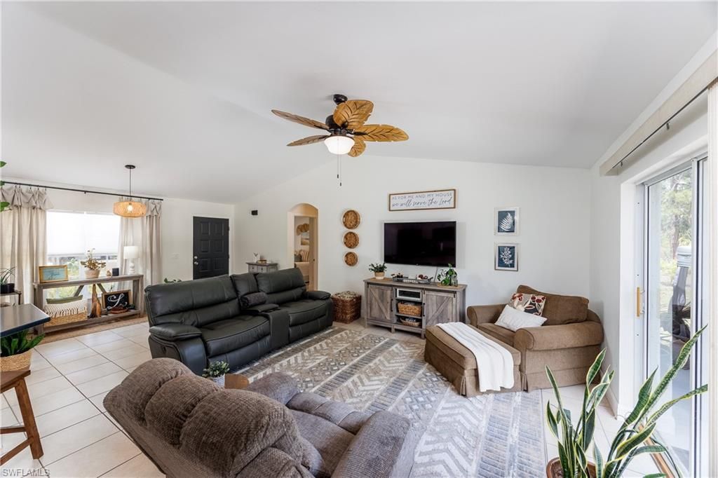 2118 Moore Ave , Alva, FL 33920 Photo