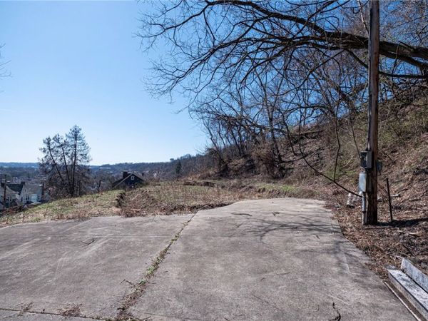 1665 DUFFIELD STREET, Pittsburgh, PA 15206