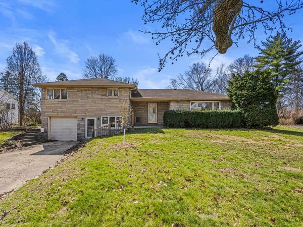 1708 Park Haven Drive, Champaign, IL 61820