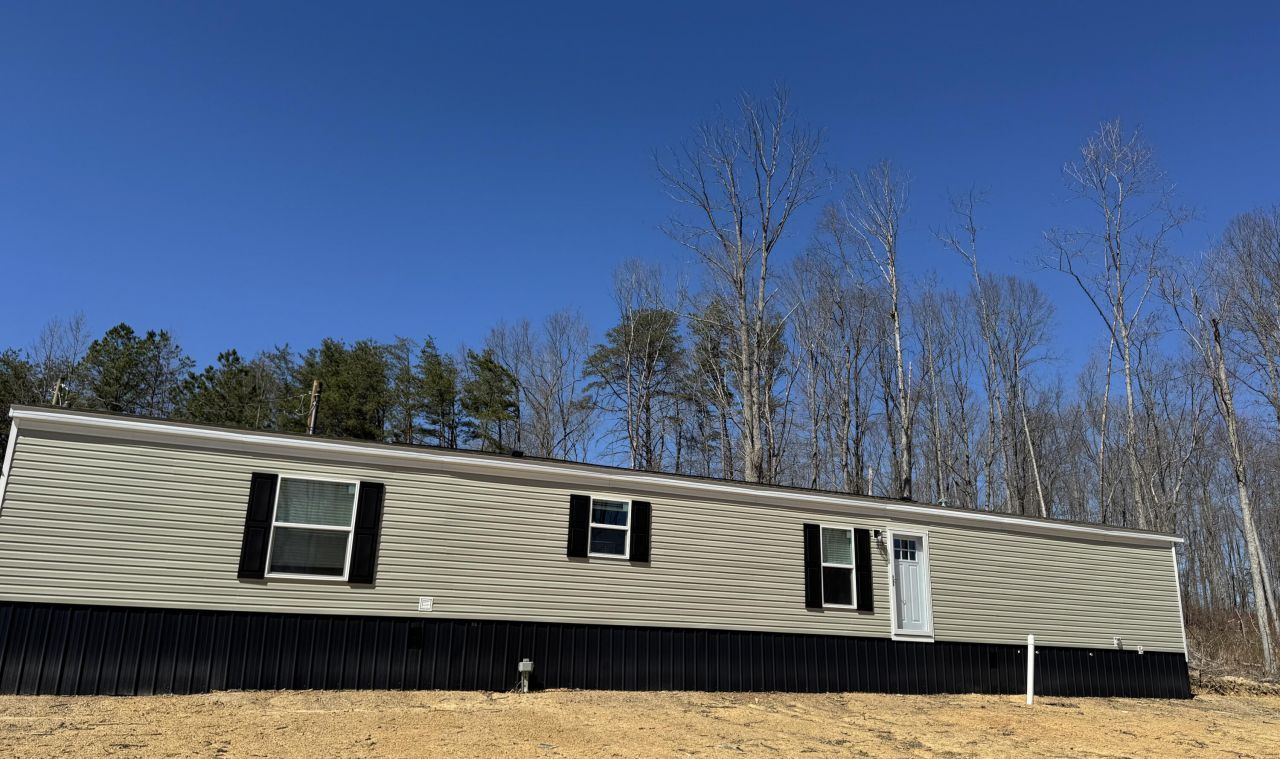 1710 Lamero-Cruise Road, East Bernstadt, KY 40729