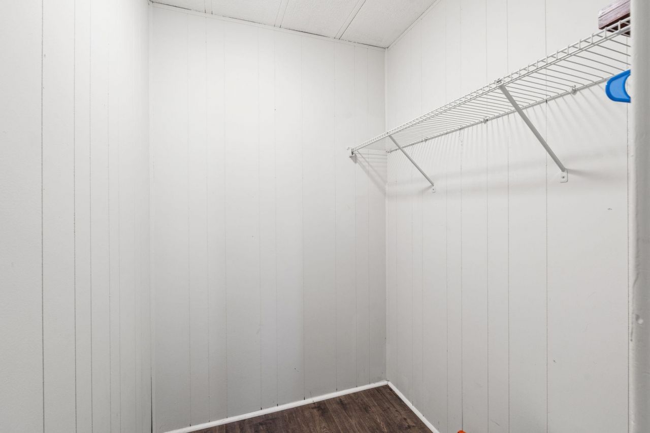 100 Crooked Island Circle Photo 24