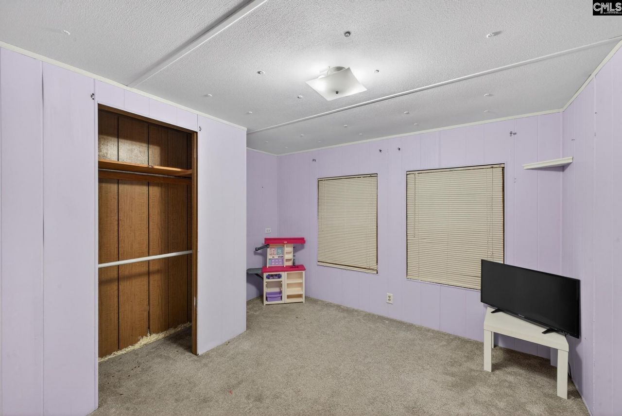 251 Wheeler Rd Photo 22