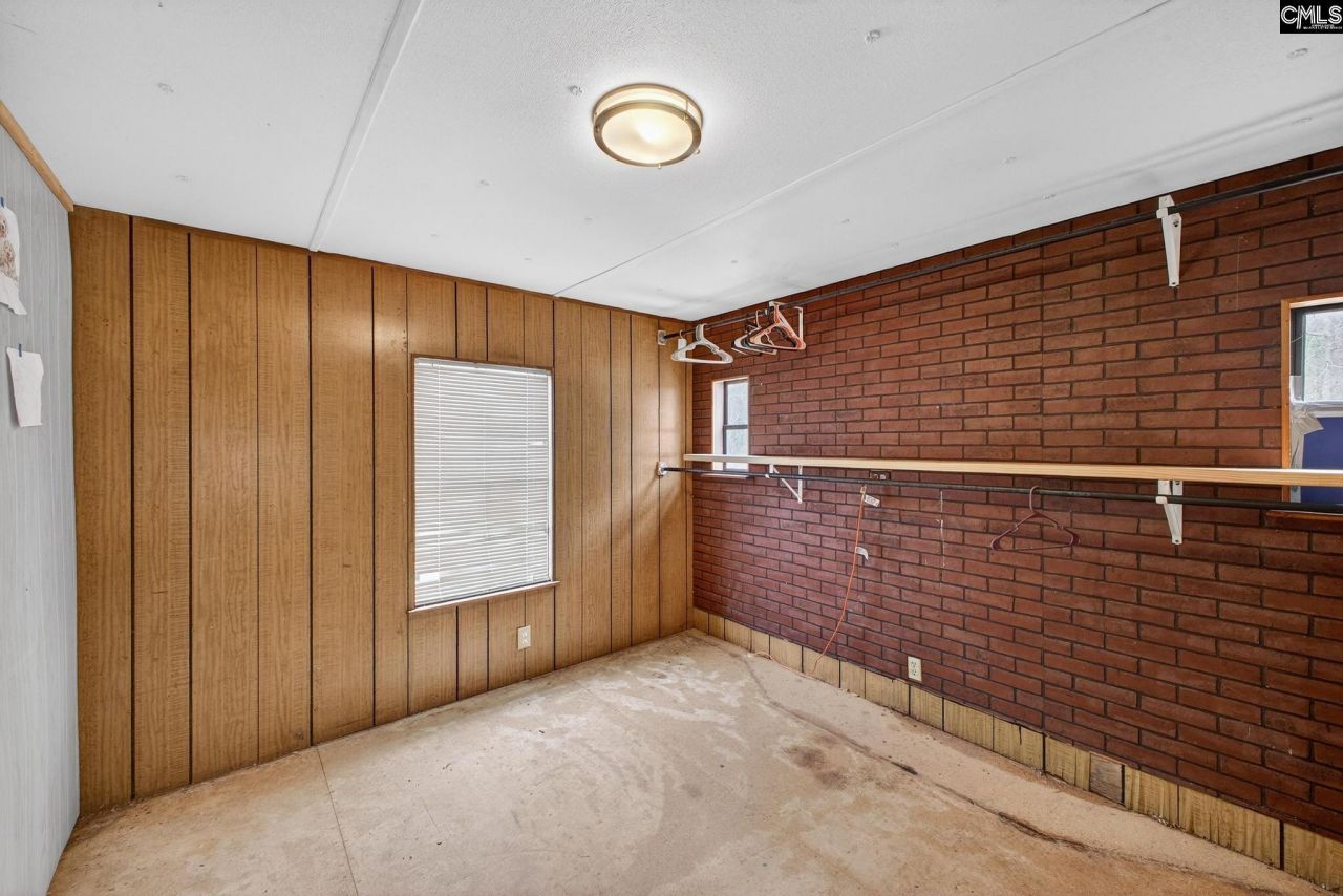 251 Wheeler Rd Photo 8