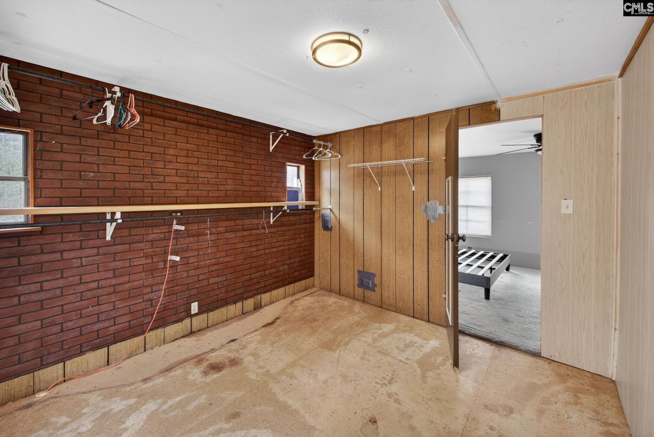 251 Wheeler Rd Photo 9