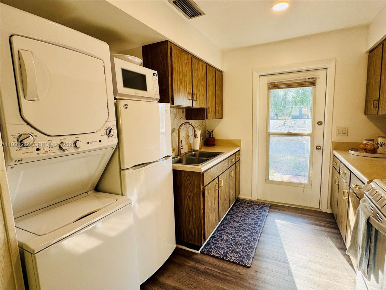 5100 Rilma Ave, Sarasota, FL 34234 Photo