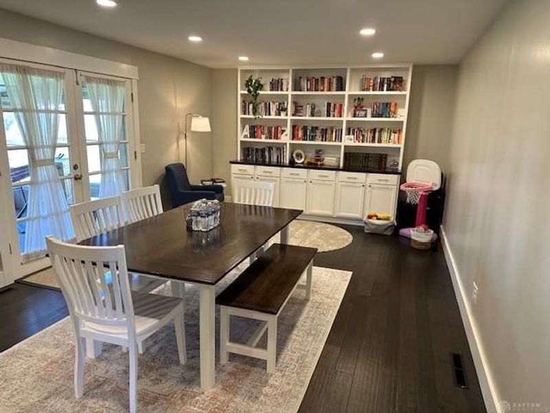 1020 Crestview Drive, Troy, OH 45373 Photo 7