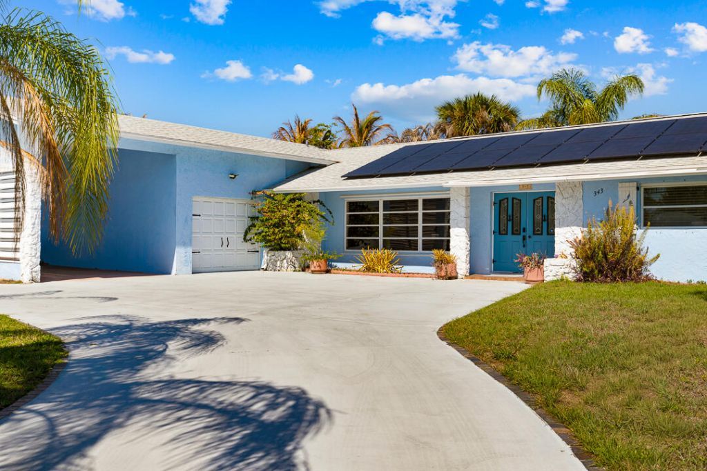 343 SE Verada Avenue, Port Saint Lucie, FL 34983 Photo