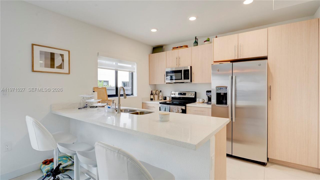 1168 NW 1st St, Florida City, FL 33034 Photo