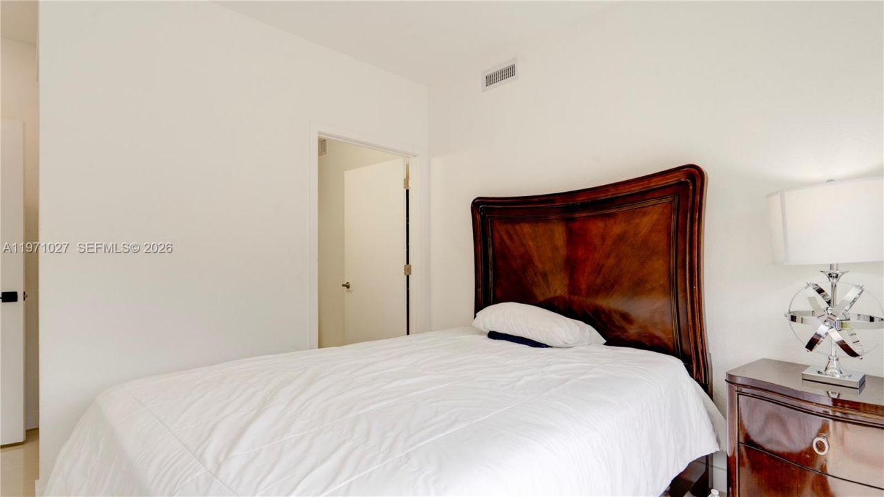 1168 NW 1st St, Florida City, FL 33034 Photo
