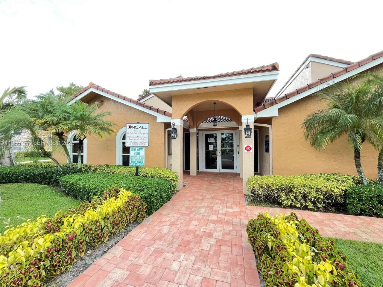 8871 Wiles Rd, Unit 105, Coral Springs, FL 33067 Photo