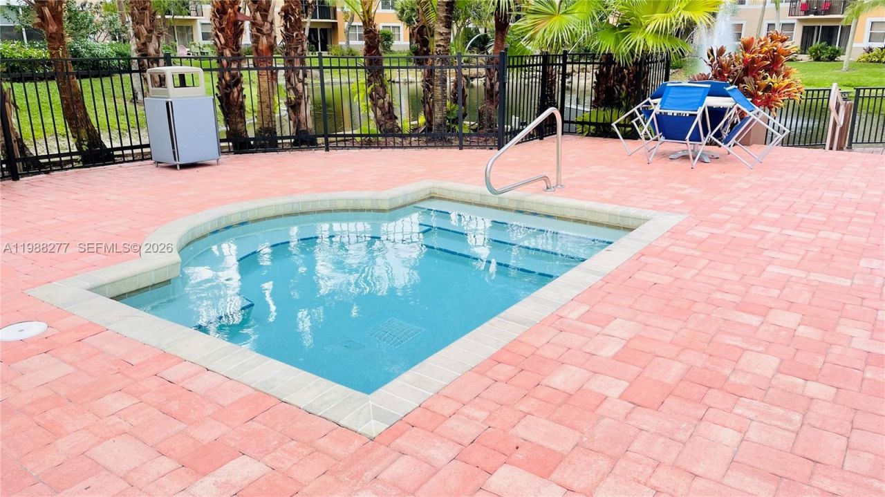 8871 Wiles Rd, Unit 105, Coral Springs, FL 33067 Photo