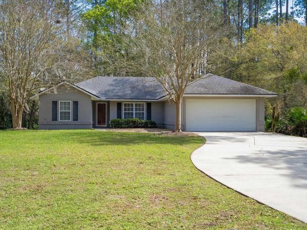 4040 Red Pine Ln, St Augustine, FL 32086