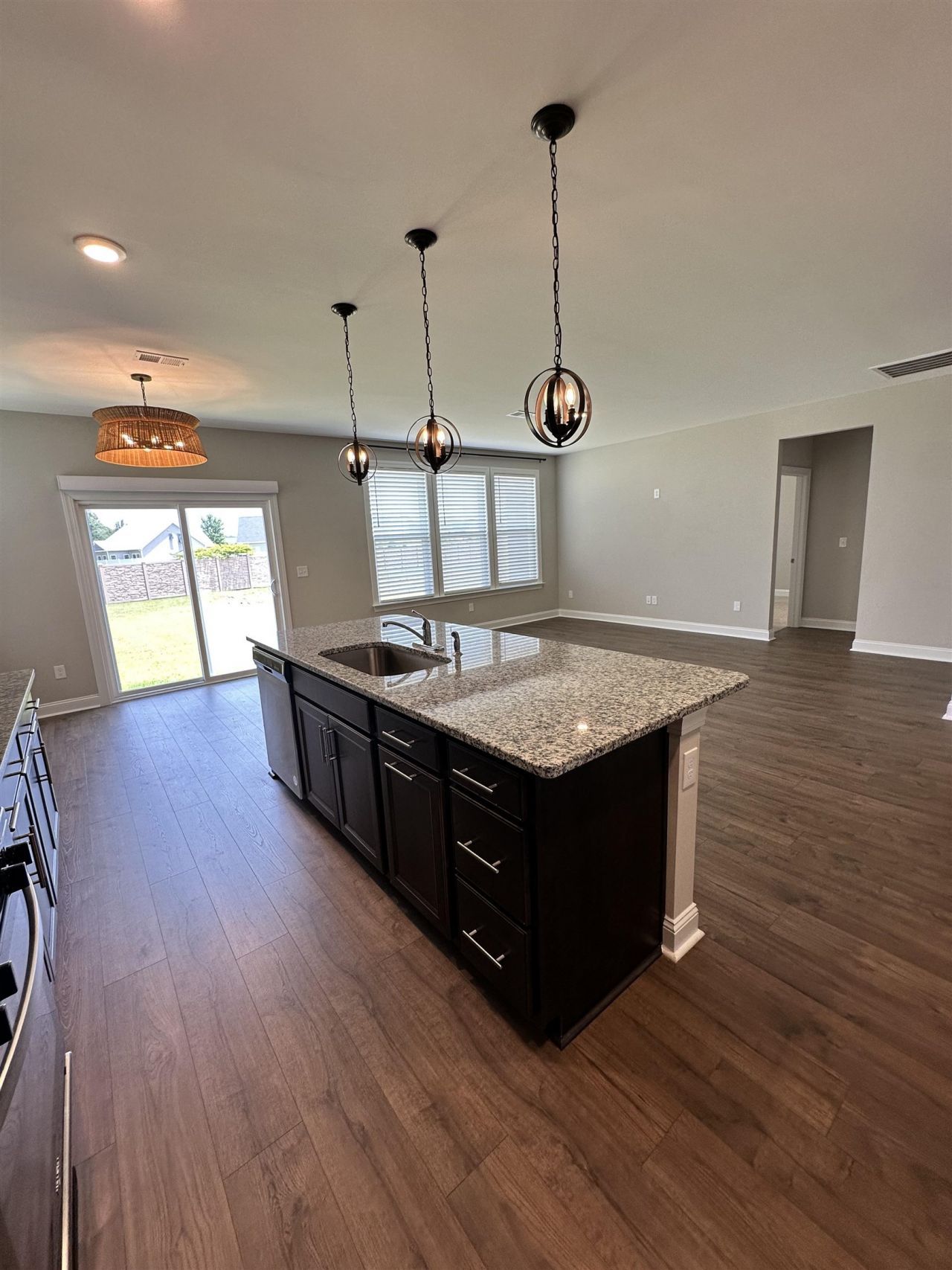 686 Oyster Dr.  Photo 8