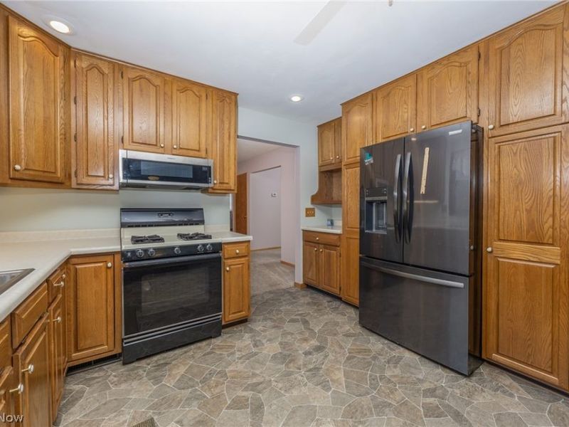 206 Ellsworth Drive, Marietta, OH 45750 Photo 16