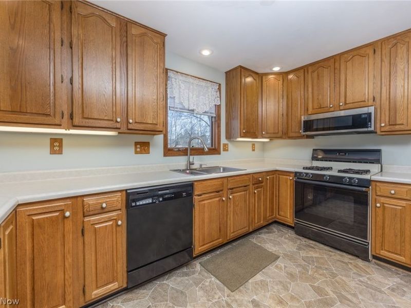 206 Ellsworth Drive, Marietta, OH 45750 Photo 18