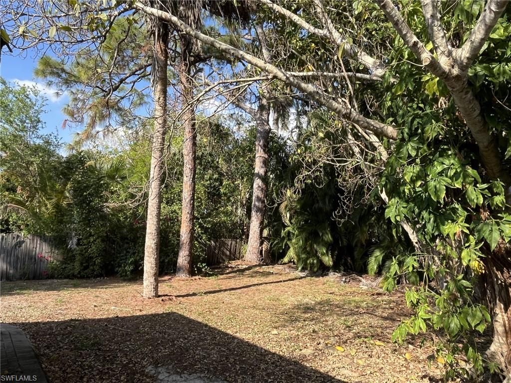 930 13th St N, Naples, FL 34102 Photo