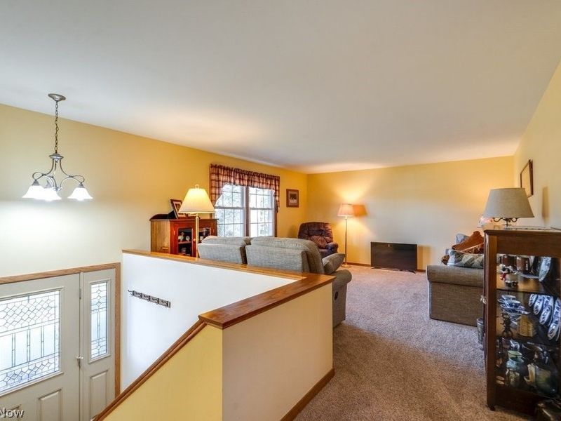 15269 Arnold Road, Dalton, OH 44618 Photo 2