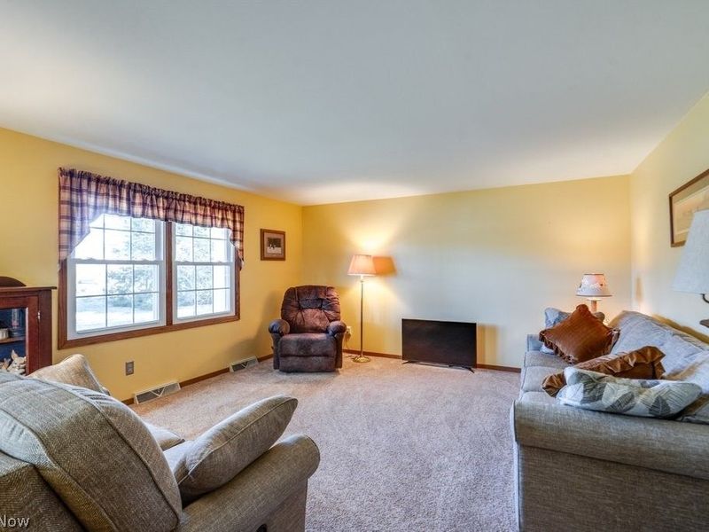 15269 Arnold Road, Dalton, OH 44618 Photo 3