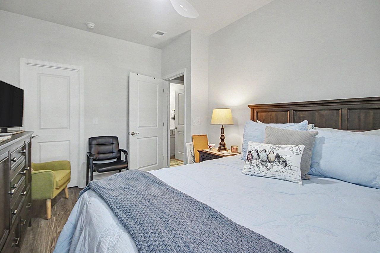 5956 Cremona Dr. Photo 12