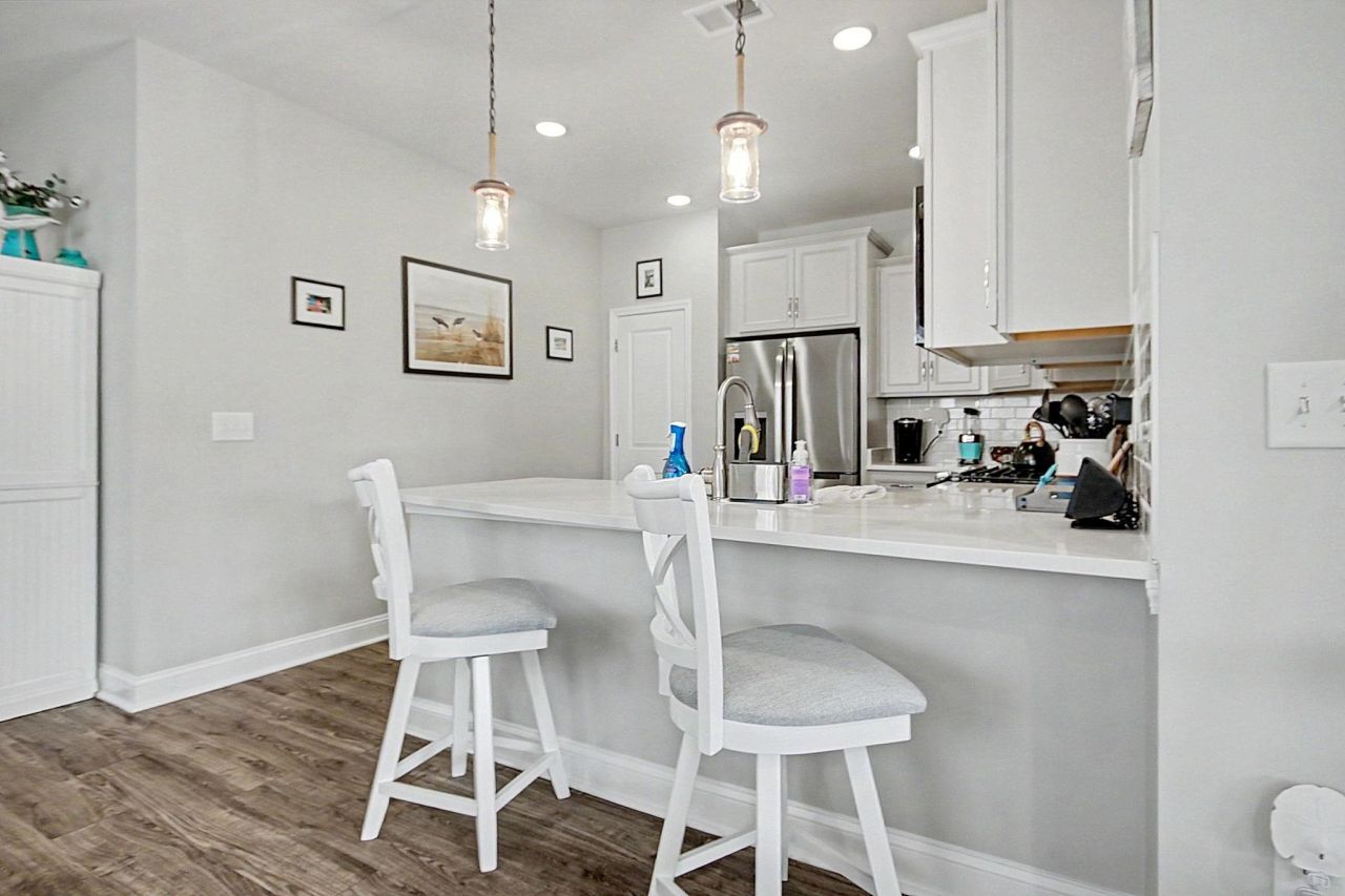 5956 Cremona Dr. Photo 16